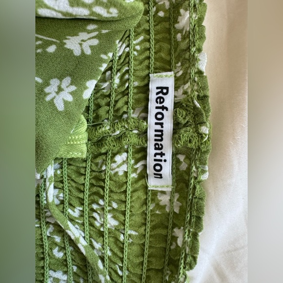 Reformation Liza Top Scallion size 6 - Picture 2 of 5